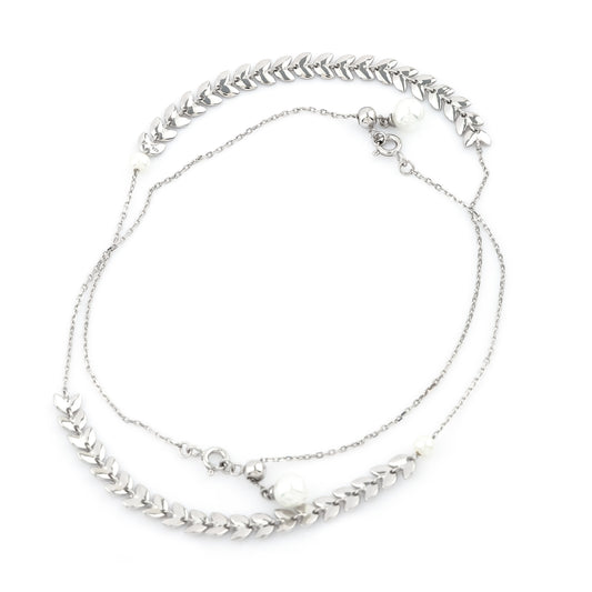 Elegant Silver Leaf Chain Necklace with Pearl Accents – Timeless Women’s Jewelry